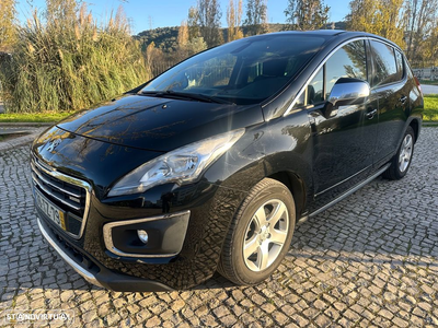 Peugeot 3008 2.0 HDi Hybrid4 99g