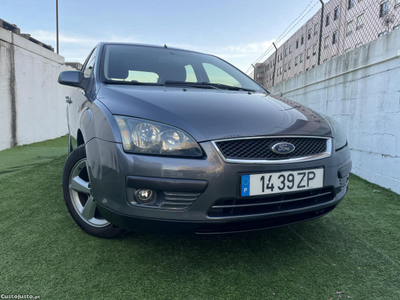 Ford Focus 1.4 16 V TREND