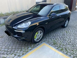 Porsche Cayenne S Hybrid