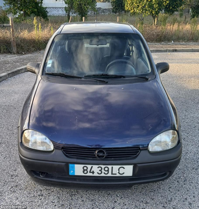 Opel Corsa 1.0