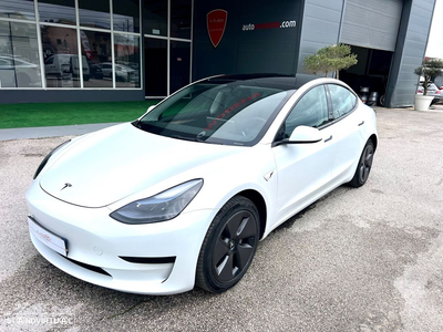 Tesla Model 3 Standard Range Plus RWD