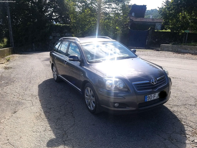 Toyota Avensis 2000 d4d