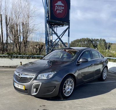 Opel Insignia (Gasolina e GPL)