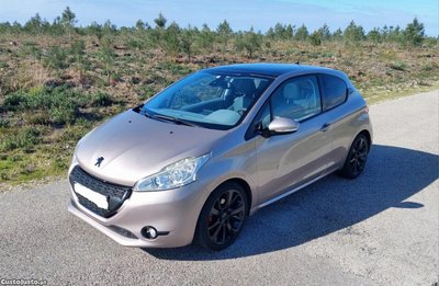 Peugeot 208 1.6 Hdi 114cv