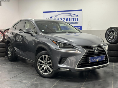 Lexus NX 300h Executive+