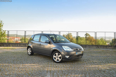 Ford Fiesta Ford Fiesta X-Trend 1.25i