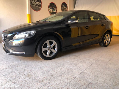 Volvo V40 1.6 D2 Kinetic