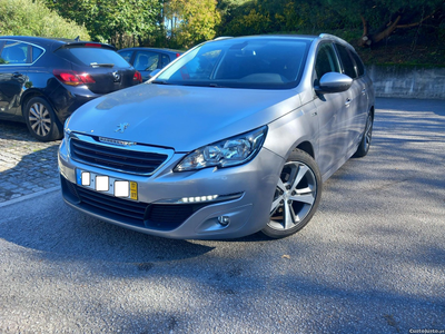 Peugeot 308 SW 1.6 BlueHDi Allure