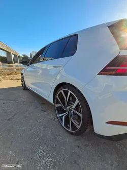 VW Golf GTI 2.0 TSI OPF DSG Performance