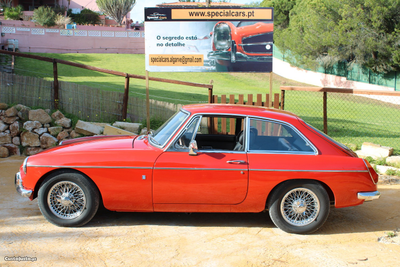 MG MGB GT