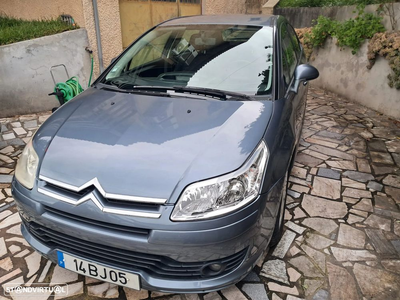 Citroën C4