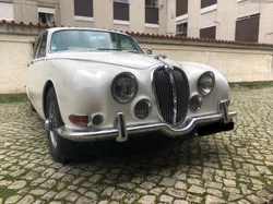 Jaguar S-Type 3.8S