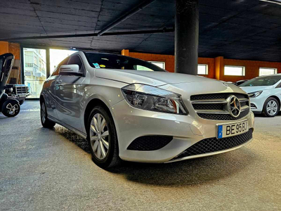 Mercedes-Benz Classe A BlueEfficiency Edition AMG Line