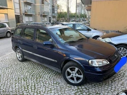 Opel Astra mecanica impecável