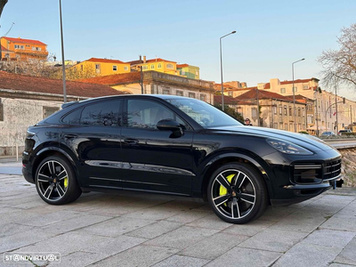 Porsche Cayenne Coupé Turbo S E-Hybrid