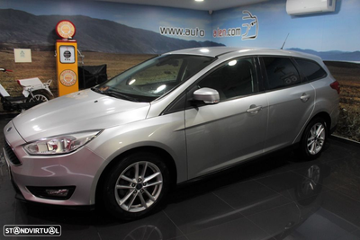 Ford Focus SW 1.0 SCTi Titanium