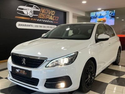 Peugeot 308 1.5 BlueHDi Business Line