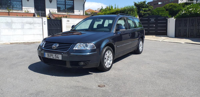 VW Passat Variant 1.9 TDI Automática