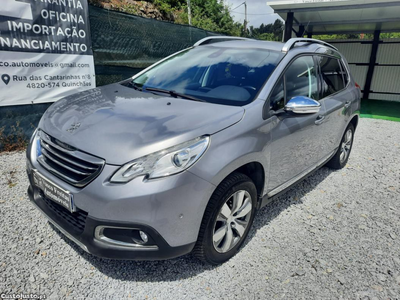 Peugeot 2008 1.2 Puretech Allure 130 cv