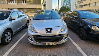 Peugeot 207 1.4 só 72 mil kms