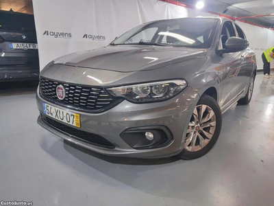 Fiat Tipo 1.3 M-Jet Lounge