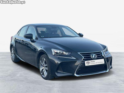 Lexus IS IS 300h Executive