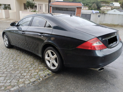 Mercedes-Benz CLS 350 i V6 272cv - Teto de abrir - 1 Dono - Oportunidad