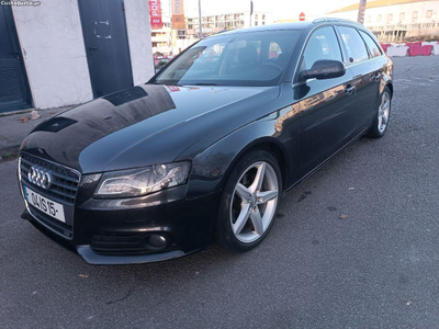 Audi A4 2.0 TDI S-Line