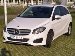 Mercedes-Benz B 220 Sports Tourer