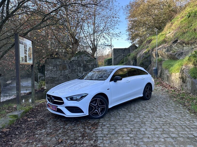 Mercedes Classe CLA CLA 250 e Shooting Brake AMG Line