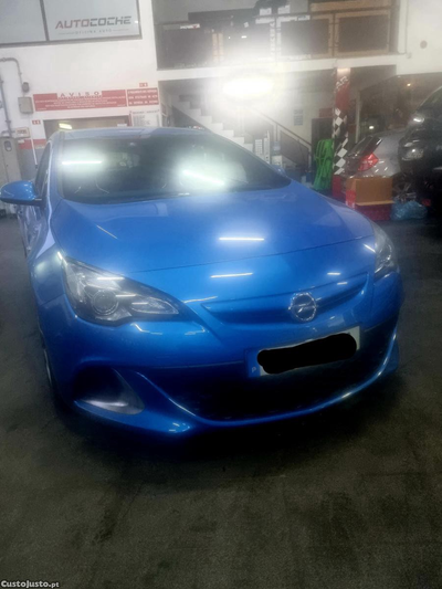 Opel Astra opc