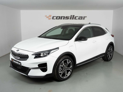 KIA XCeed 1.6 GDi PHEV First Edition