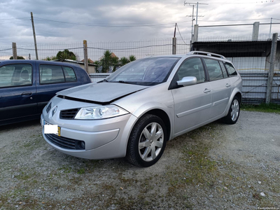 Renault Mégane Break 1.5 dCi   Motor avariado