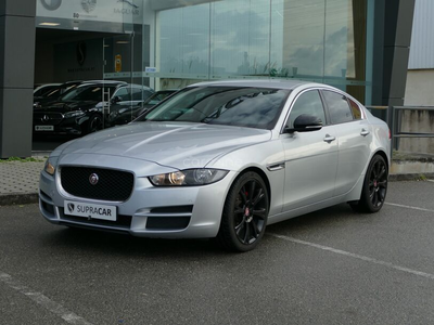 Jaguar XE 2.0 D Prestige Aut.