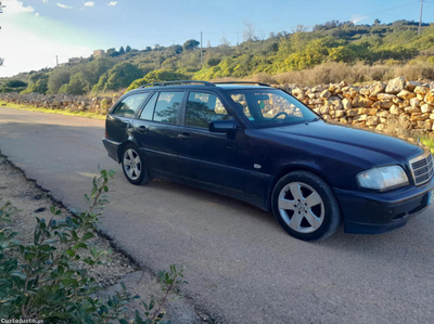 Mercedes-Benz C 200 CDI CARRINHA ANO 2000