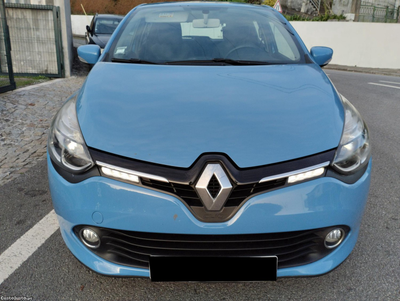 Renault Clio IV 0.9 TCE 90cv DYNAMIQUE S c/ GPS - NACIONAL