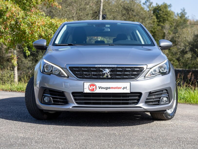 Peugeot 308 1.5 BlueHDi Business Line