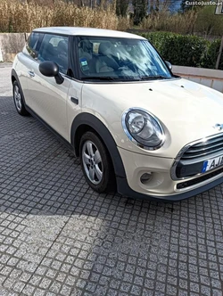 MINI One D 1.5 95CV