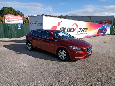 Volvo V40 II 1.6 D2 115cv Momentum