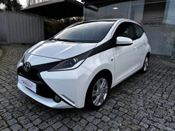 Toyota Aygo 1.0 X-Play Plus+X-Touch