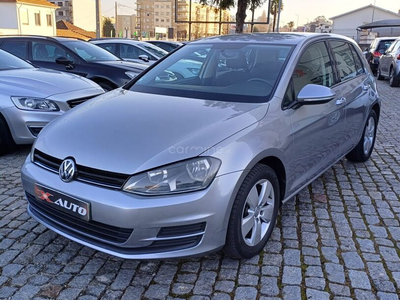 Volkswagen Golf 1.6 TDi Confortline