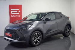 Toyota C-HR 1.8 Hybrid Square Collection