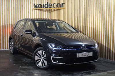 Volkswagen Golf AC/DC