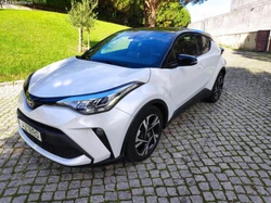 Toyota C-HR 1.8 Hybrid Square Collection