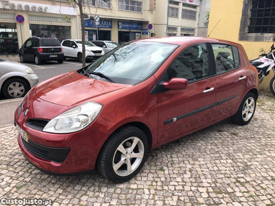 Renault Clio 1.5 DCI 5P Dynamique