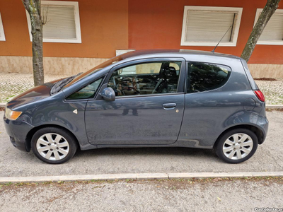 Mitsubishi Colt CZ3 com AC, Ler Descrição