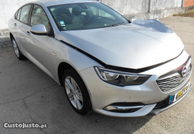 Opel Insignia 1.6 ECOTEC D 110CV