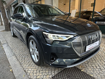 Audi E-tron Elétrico