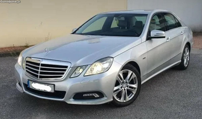 Mercedes-Benz E 250 E 250 Avantgarde BlueEfficiency