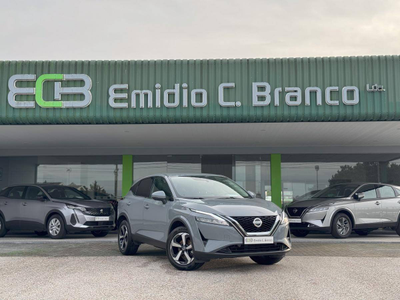 Nissan Qashqai 1.3 DIG-T N-Connecta J18